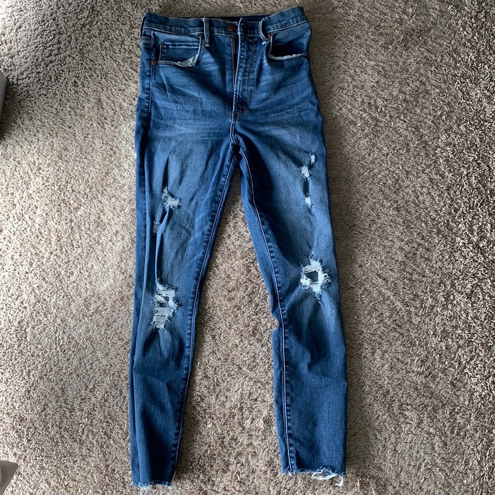 Abercrombie and Fitch Jeans (4)